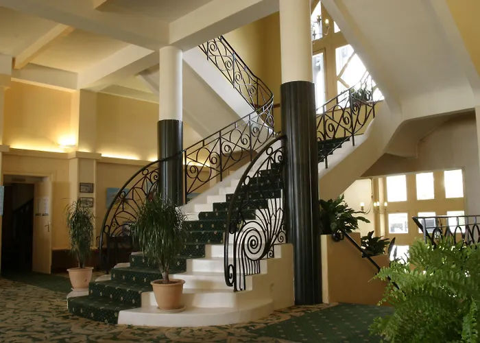 Grand Hotel Perros-Guirec